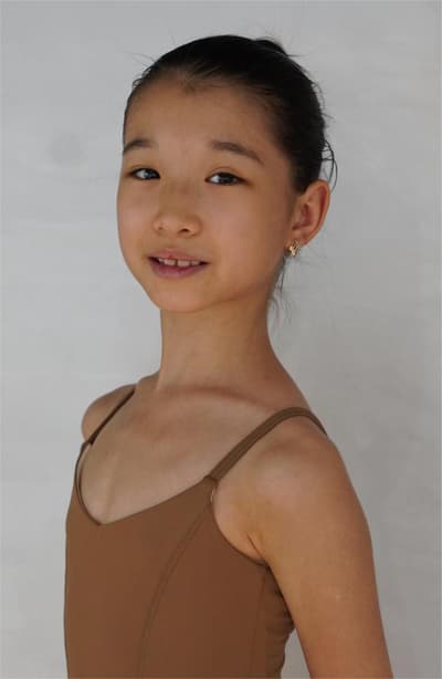 Valiya Tolegene Elvira Shalabekova — dancer, Kazakhstan