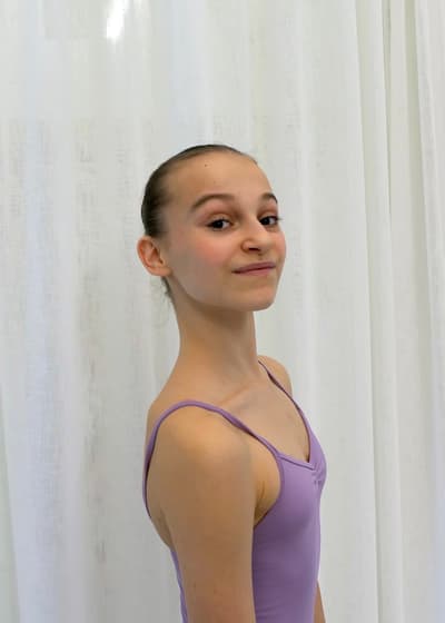 Lisse Takacs — Classical dancer