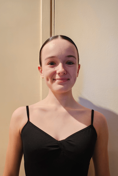 Laurence De Quina — Classical dancer, France