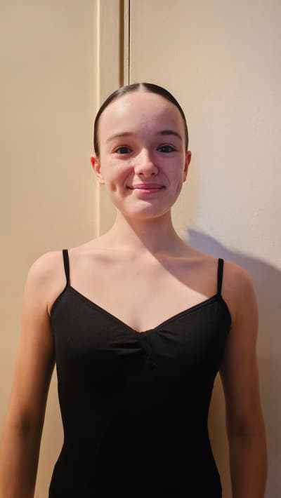 Laurence De Quina — Classical dancer, France