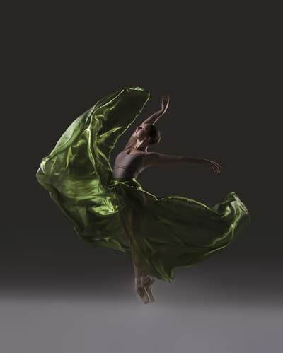 Siearna Collier — Classical dancer, Australia