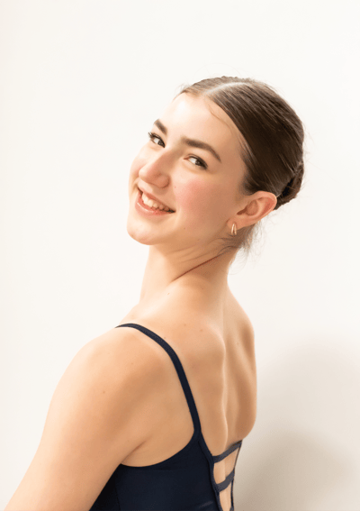 Cecilia Zintl — Classical dancer