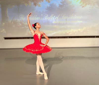 Alexandra Riley — Classical dancer, United States