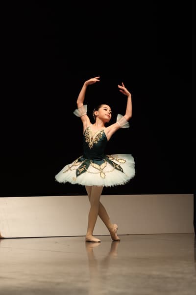Yuuna Senges — Classical dancer, Japan