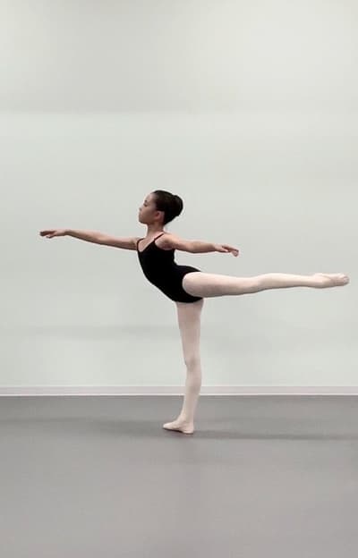 Yuuna Senges — Classical dancer, Japan