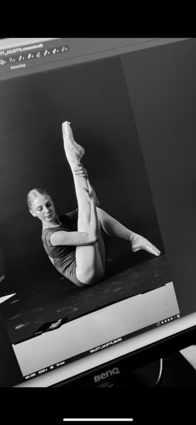 Juliette Larsson — Classical dancer, Sweden