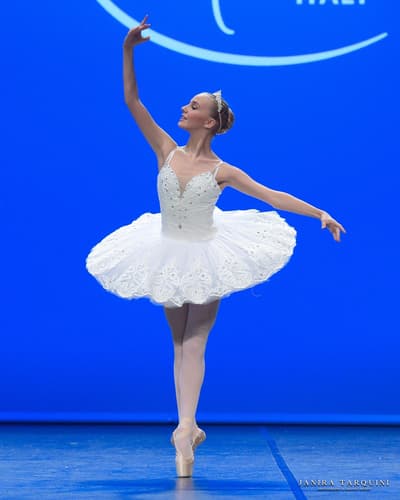 Juliette Larsson — Classical dancer, Sweden