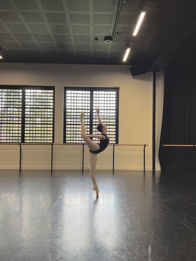 Jessica Edwards — Neoclassical dancer, Australia