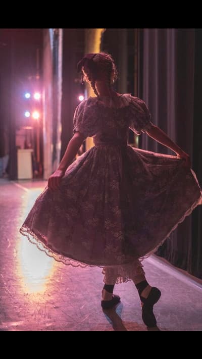 Addie Lessley — Classical dancer, France