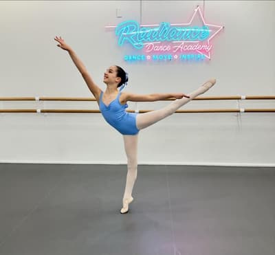 Hannah Robinson — Classical dancer, Australia