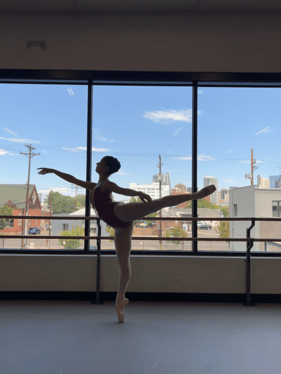 lea nunez — Classical dancer, United States