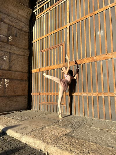 Beatriz Garcao Claro — Classical dancer, London, United Kingdom