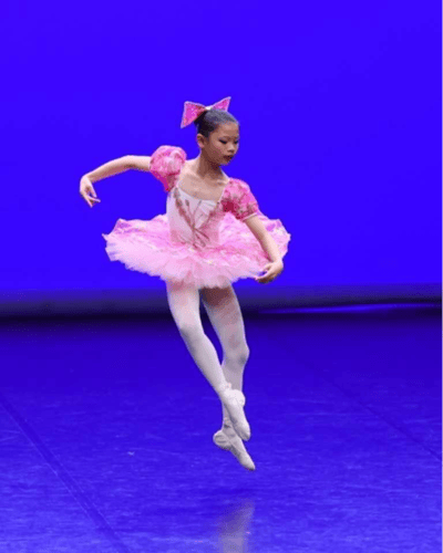 Quitterie Le Gourriérec — Classical dancer