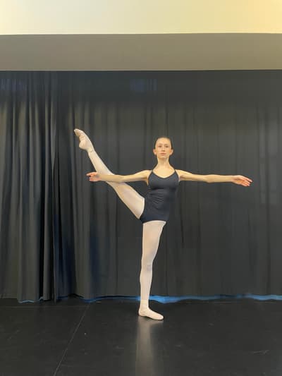 EYSAN DURU UZTURK — Classical dancer, Türkiye