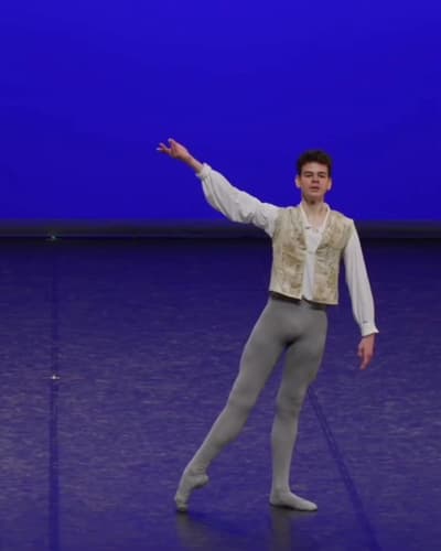 Vaitea FEUILLET — Classical dancer, France