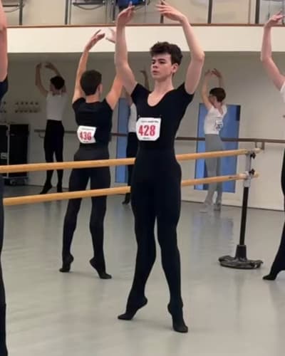 Vaitea FEUILLET — Classical dancer, France