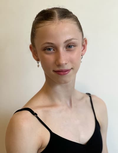 Zara Strelen — Classical dancer, Australia