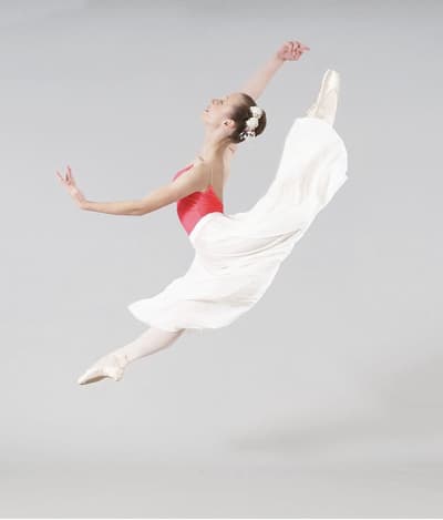 Zara Strelen — Classical dancer, Australia