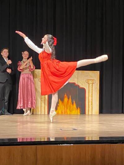 María Gómez Blázquez — Classical dancer, Spain