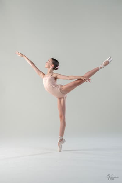 Jáhnavi Vinader Durá — Classical dancer, Spain