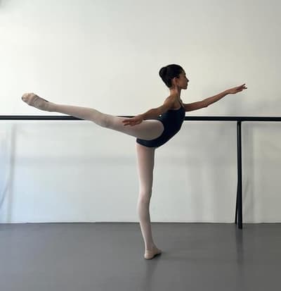 Zeynep Nur — dancer, Türkiye