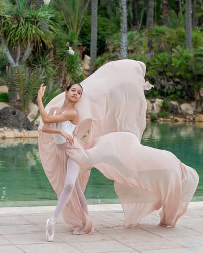 Aleena Coezy — dancer, United States