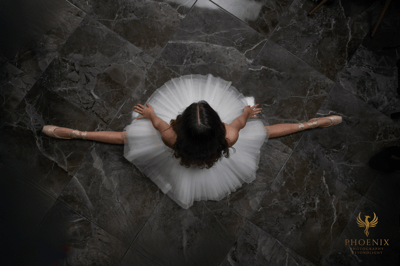 Klaountio Bisyti — Classical dancer