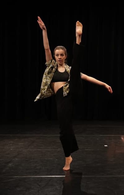 Emmeline Vercaigne — Contemporary dancer, Belgium