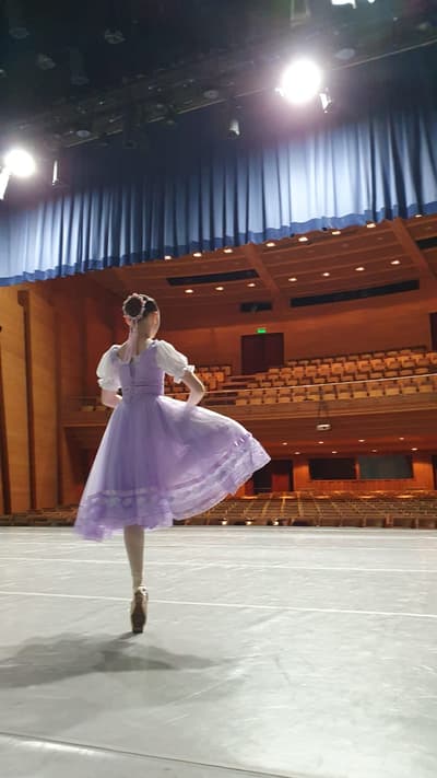 Cameron Cyncar Hellemans — Classical dancer, Paraguay