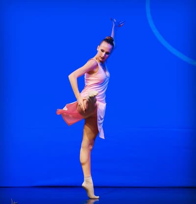 Lisa Malaguti — Classical dancer