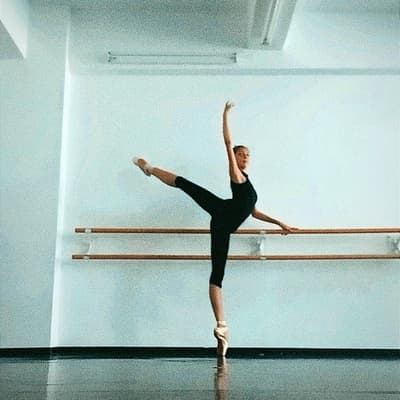 Sara Mocanu — Classical dancer, Romania