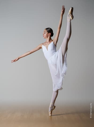 Sara Mocanu — Classical dancer, Romania