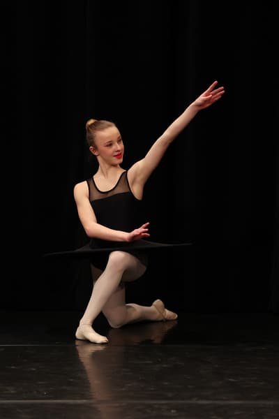 Juline Bode — Classical dancer, Belgium