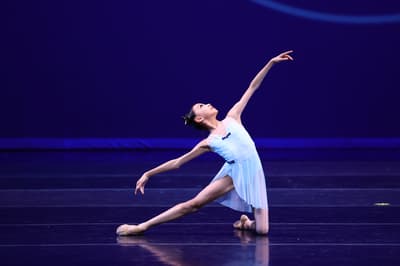 Athena Hu — Classical dancer, CAMPBELL, United States