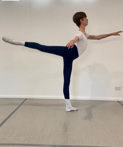 Rory NEAVES — Classical dancer, Australia