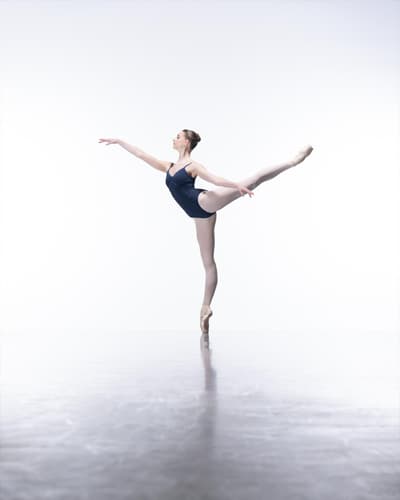 Lucy hind — Classical dancer, United Kingdom