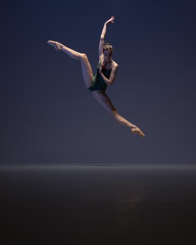 Lucy hind — Classical dancer, United Kingdom