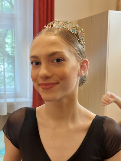 Andra Cristina Iordachescu — Classical dancer, Romania