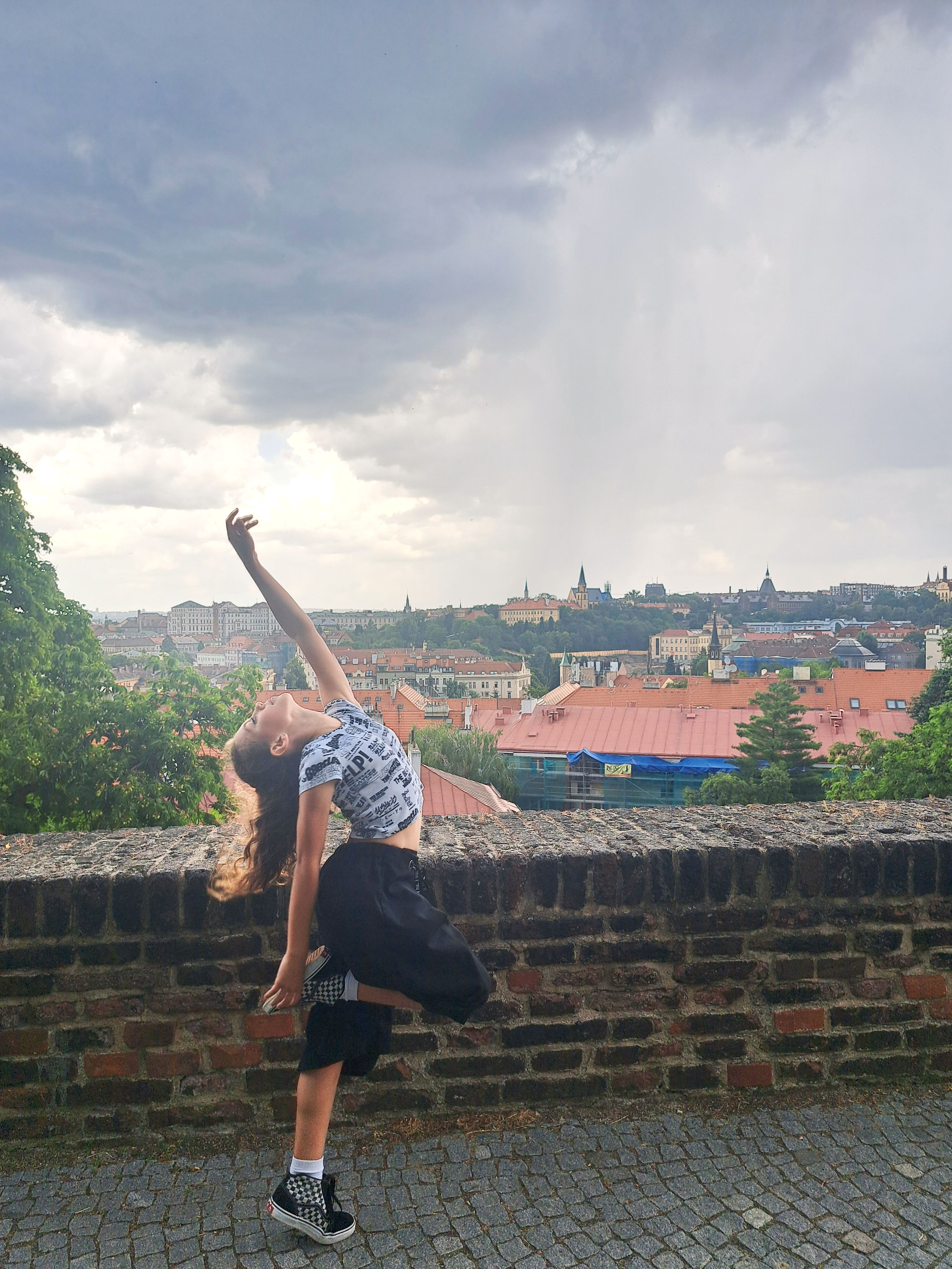 Popa Erica Cristiana — Contemporary dancer, Romania