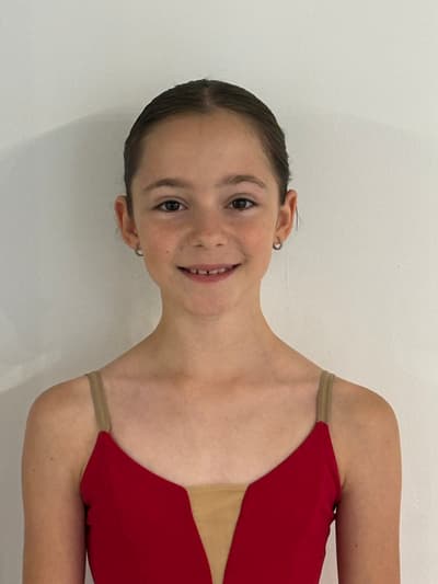 Apriutesei Sara Maria — Classical dancer, Romania