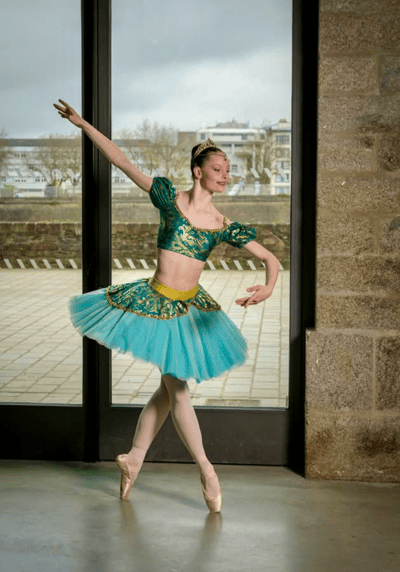 Romy Enthime Cloarec — Classical dancer, France
