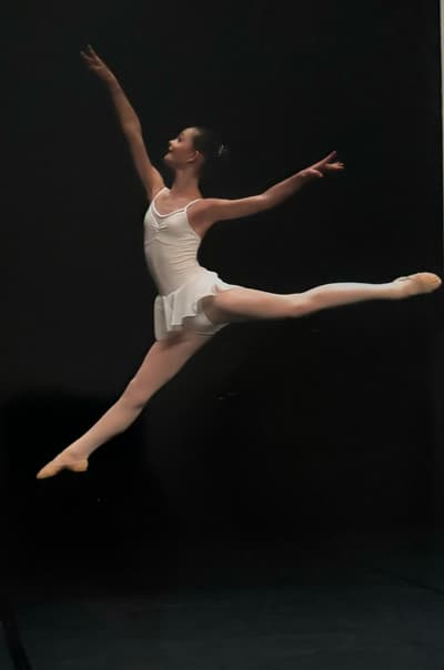 Romy Enthime Cloarec — Classical dancer, France