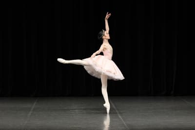 Riri Maruo — Classical dancer, Japan