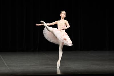 Riri Maruo — Classical dancer, Japan