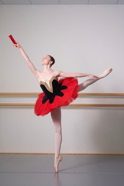 Giulia Bertolin — Classical dancer