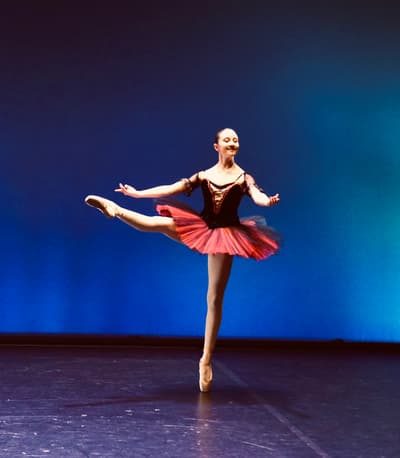 Giulia Bertolin — Classical dancer