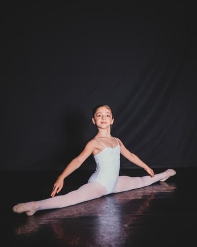 Eva MAYA — dancer