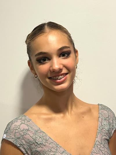 Mia Aragao — Classical dancer, Portugal