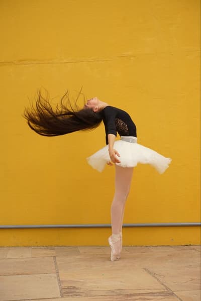 claudia angulo carrasco — Classical dancer, Spain