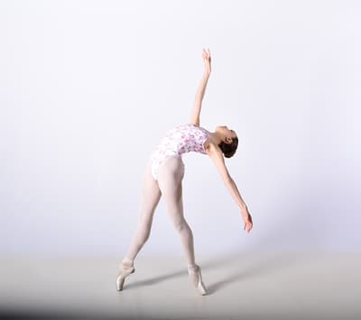 Vivi Guemez — Classical dancer, United States